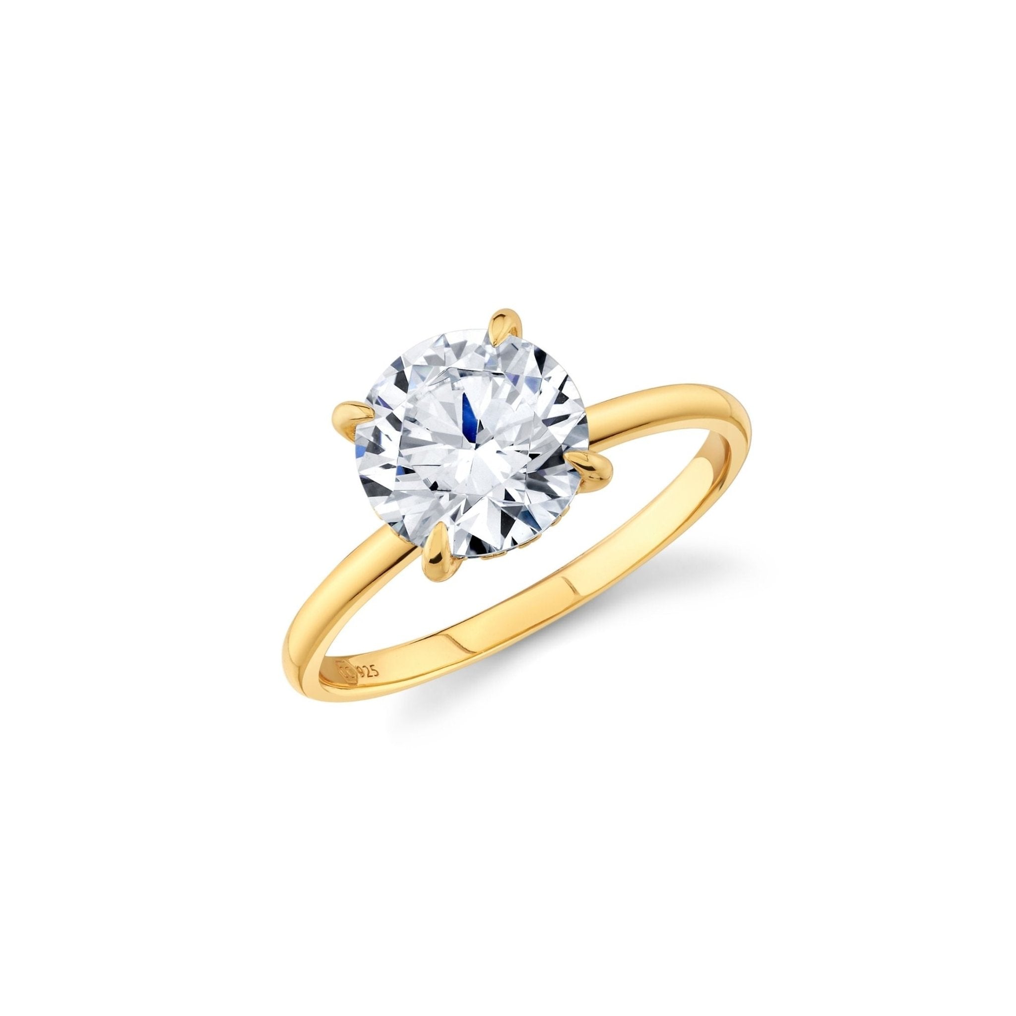 2.9ct Brillant Solitaire Ring Finished in Gold - CRISLU