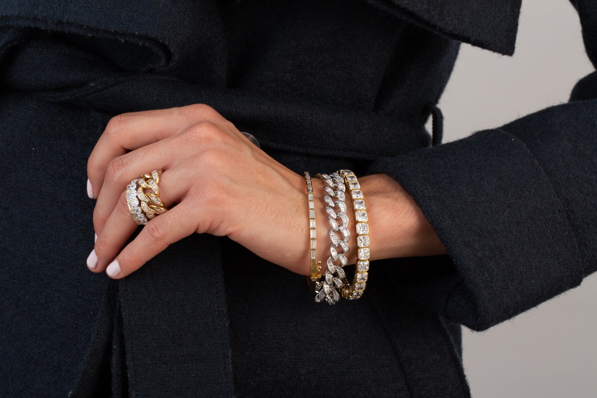 Ice'd Bold Chain Ring Finished in 18kt Yellow Gold - CRISLU
