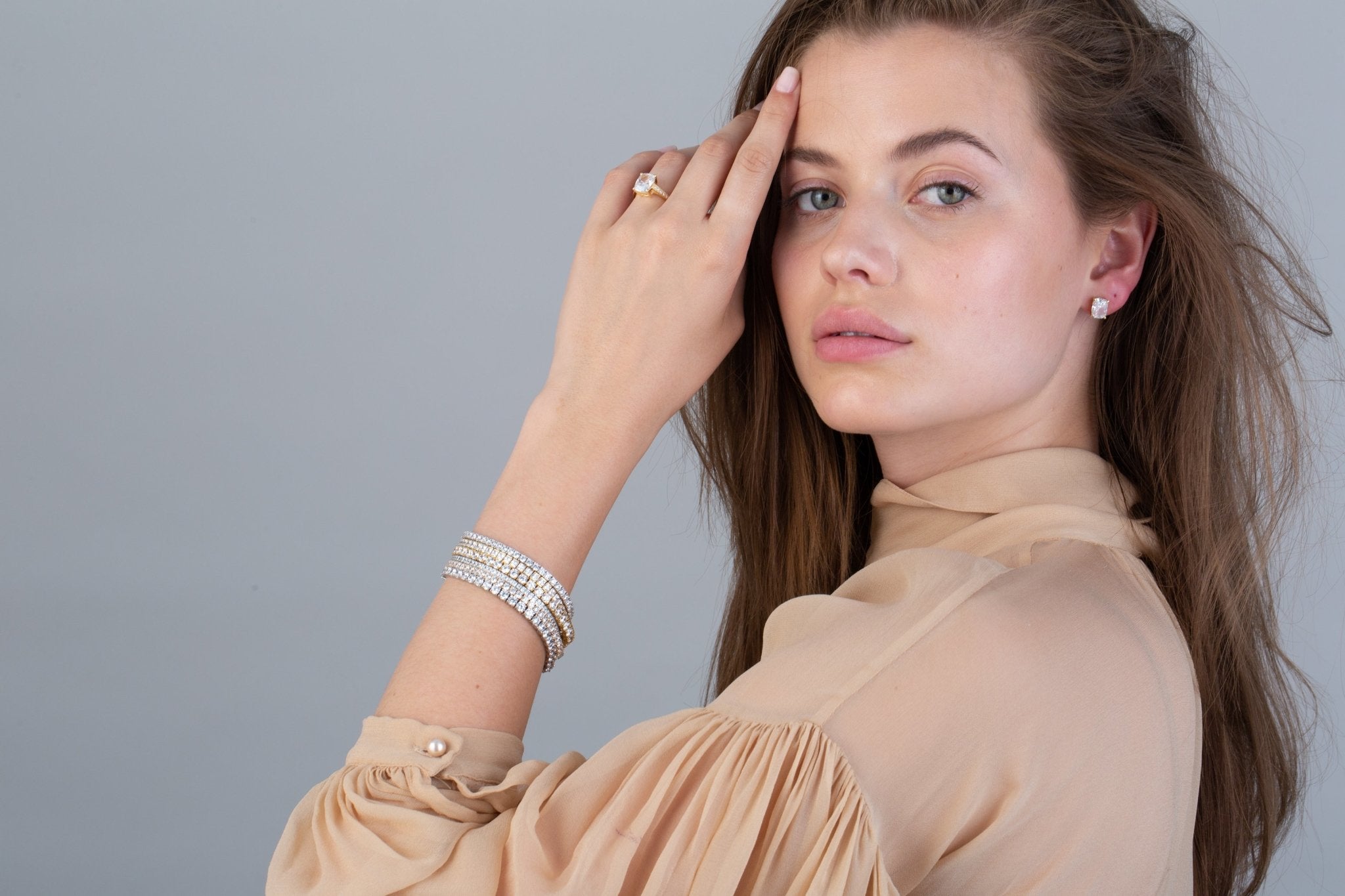 Bliss Cushion Cut Ring Finished in 18kt Yellow Gold - CRISLU